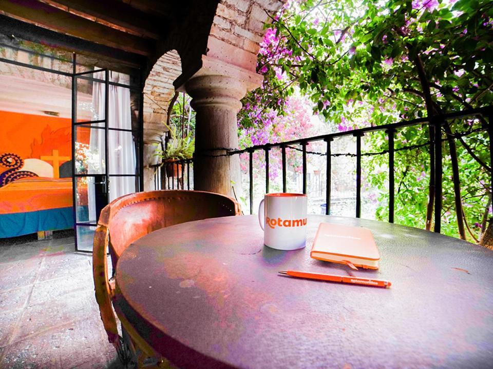 Casa De Los Espiritus Alegres By Rotamundos Guanajuato Exterior foto