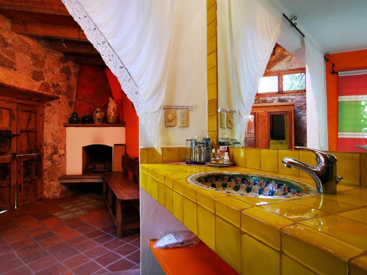 Casa De Los Espiritus Alegres By Rotamundos Guanajuato Exterior foto