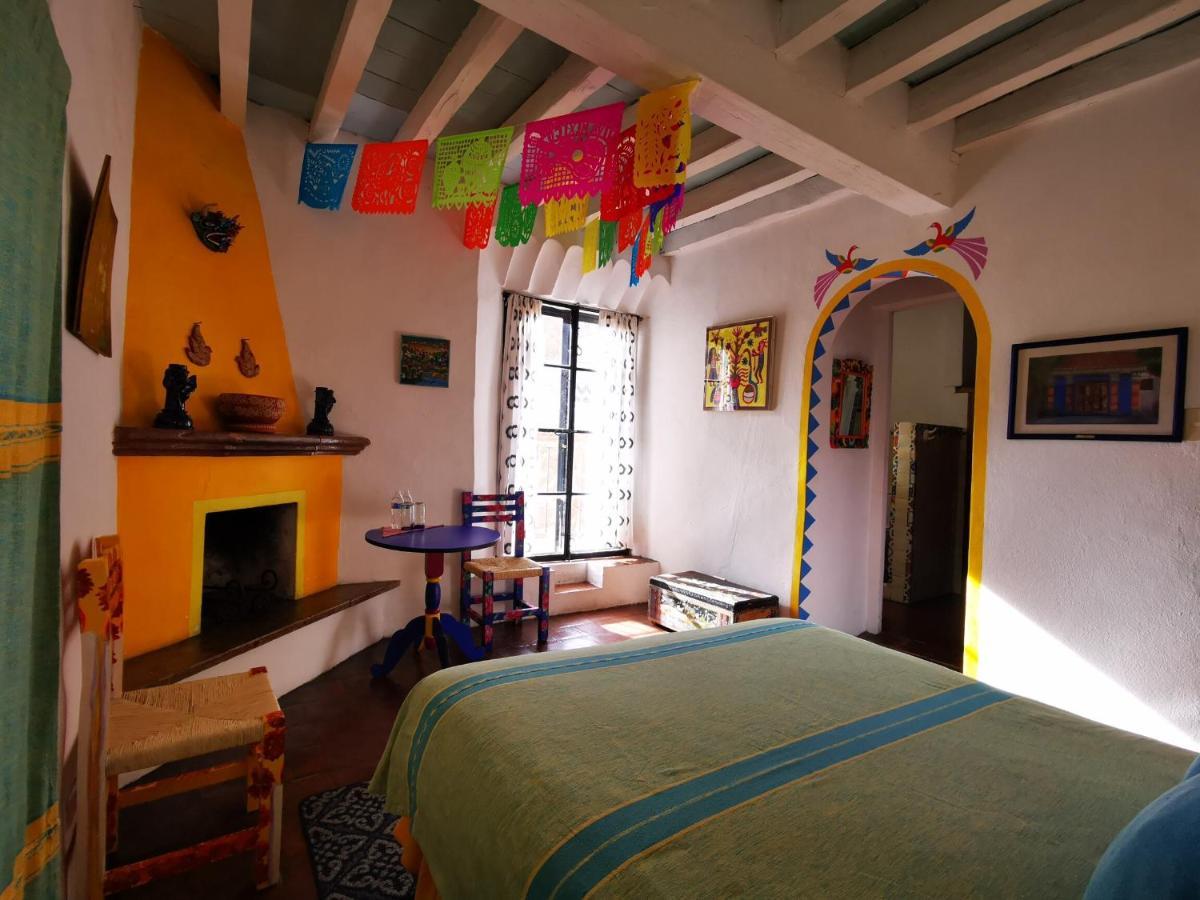 Casa De Los Espiritus Alegres By Rotamundos Guanajuato Zimmer foto